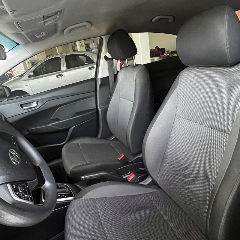 HYUNDAI ACCENT 2024
